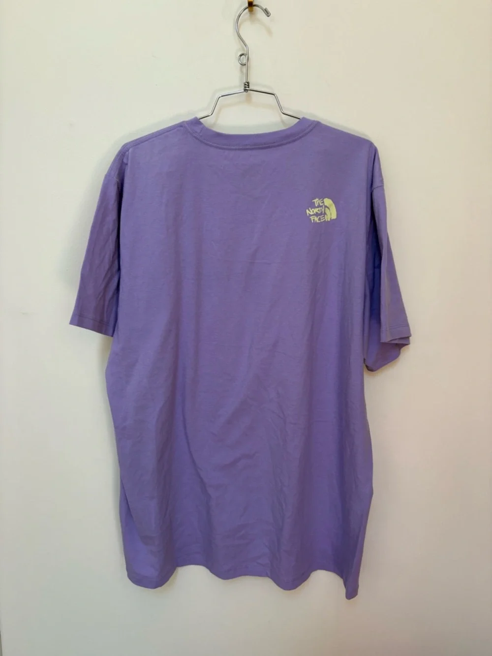 Brand New North Face Graphic T-shirt Size XL - Picture 8 of 8